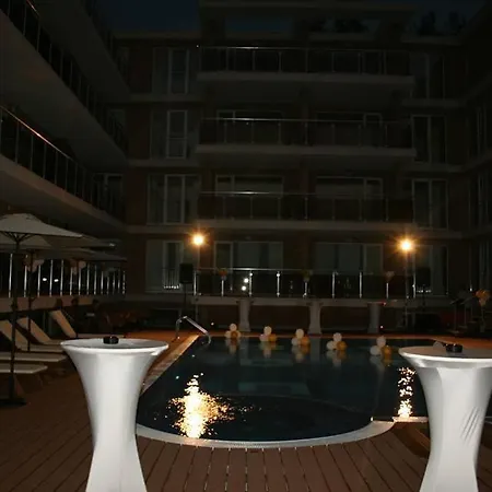 Santa Maria * Ahtopol